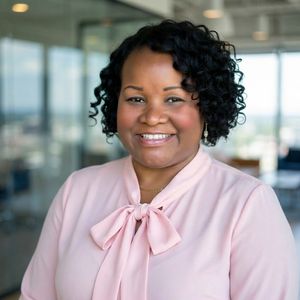 Photo of Stephanie Whitfield